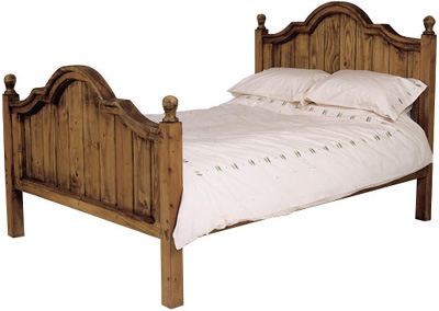 PINE DOUBLE BED 4FT6 PANEL TAXCO
