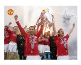PIX4GIFTS Ryan Giggs and Gary Neville Premiership Champions 2006-07 Collectable 10x8` Photograph, Manchester United FC