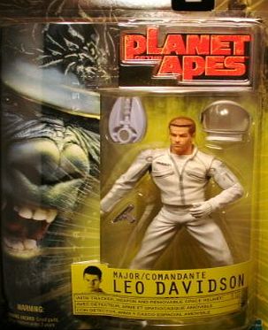 Planet of the Apes MAJOR LEO DAVIDSON w/ Large Tracker, Weapon, amp; Removable Space Helmet PLANET OF THE APES Action Figure