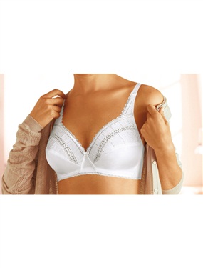 cross-Your-Heart Wired Bra