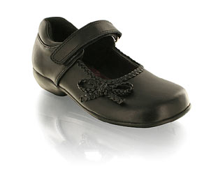 Priceless Fabulous Leather Shoe With Plaited Trim Detail