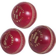 Readers Presentation Leather Cricket Ball