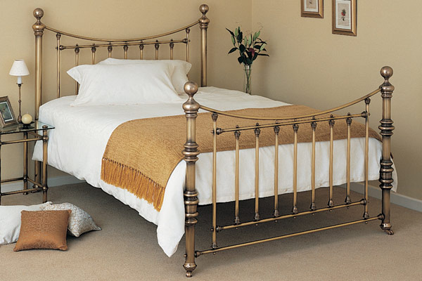 Relyon Beds Dorset Classic Bed Frame Super Kingsize 180cm
