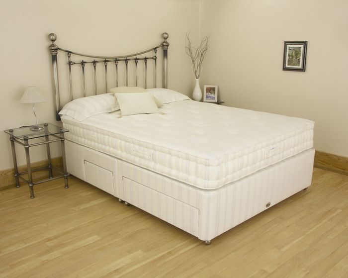 Relyon Orthopocket 2ft 6 Small Single Divan Bed