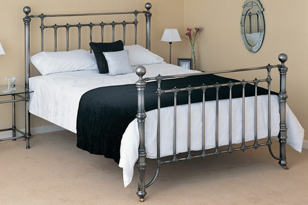 Relyon Beds Wellington Classic Bed Frame Double 135cm