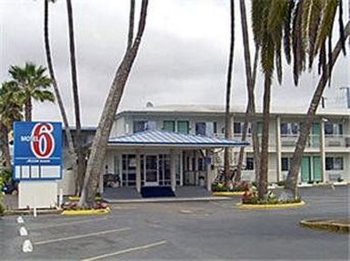 San Diego Airport Motel 6