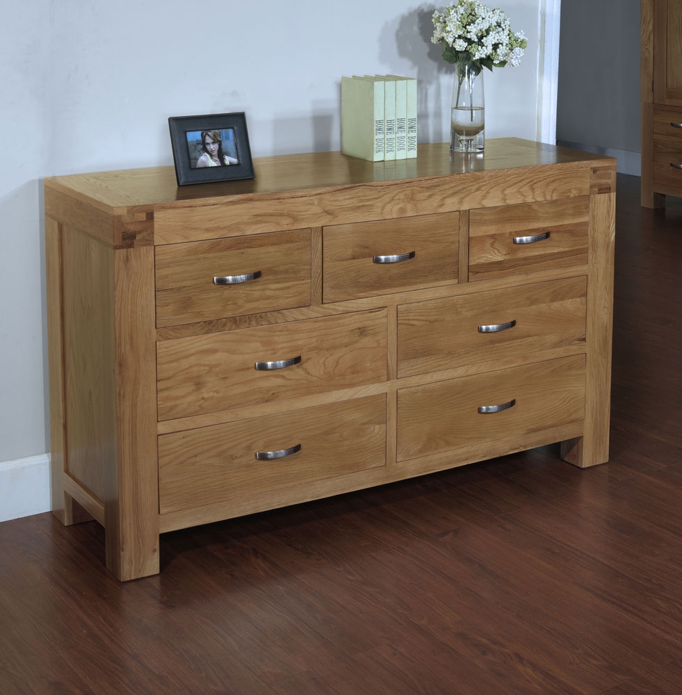 Blonde Oak 7 Drawer Chest of Drawers