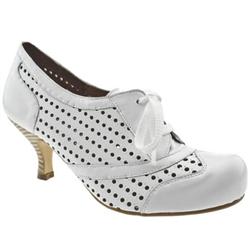 Schuh Female Roche Perforated Lace Up Leather Upper Low Heel Shoes in White
