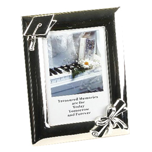 silver Hat and Scroll Graduation Photo Frame