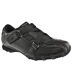 Female Bikers Curtains Quilt Leather Upper Fashion Trainers in Black