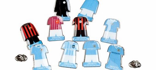 SMT Associates Ltd Manchester City Retro Kit Badge Gift Set