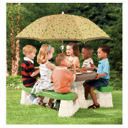 Picnic Table with Umbrella