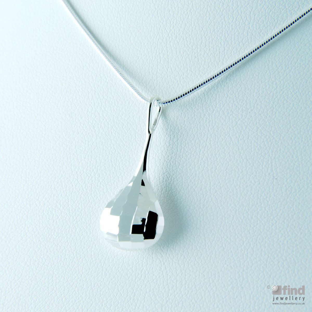 Sterling Silver Diamond Cut Pendant