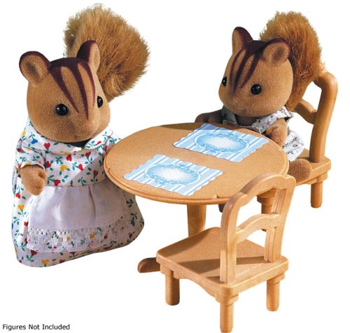 Sylvanian Families Classic Table & Chairs