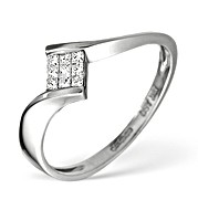 18K White Gold Princess Cut Diamond Cluster Ring