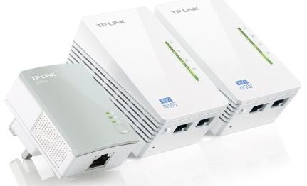 TL-WPA4220T KIT AV500 Powerline 300M Wi-Fi Extender/Wi-Fi Booster/Hotspot with Two Ethernet Ports, Three Units Pack (Easy Configuration, Wi-Fi Clone for Smartphone/Tablets/Laptop)