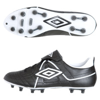 Umbro Speciali Trophy Hard Ground Football Boots