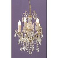 This stylish cracked cream finish 5 light chandelier has plenty of crystal droplets which look stunn