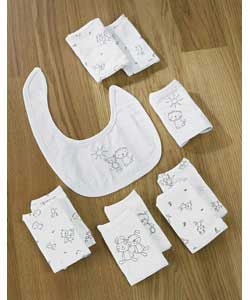 Includes: 5 embroidered bibs and 5 printed bibs.100% cotton, washable at 40 degrees delicate, can be
