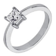 A stunning 18 carat white gold solitaire diamond ring with a claw set 0.50CT princess cut diamond. R
