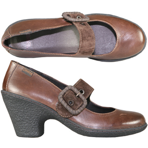 A unique Court Shoe from Camper. Features wide Mary-Jane style strap with buckle fastening and a chu