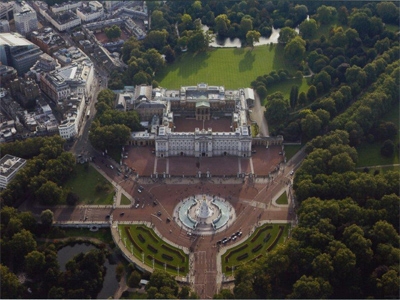 Unbranded 30 minute Helicopter Tour of London