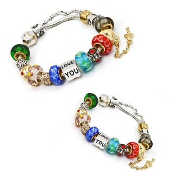 These beautifully designed charm bracelets make a chic and colourful accessory for any outfit. They come complete with 14 charms which are a mixture of Murano style beads, silver- and gold-plated charms, and finely-cut crystals for a unique look.
