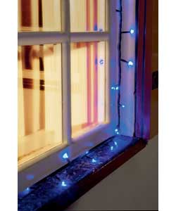 Low voltage powered.5.3m lead.5.5m chain.Blue bulbs.8 function lights.Indoor/outdoor use