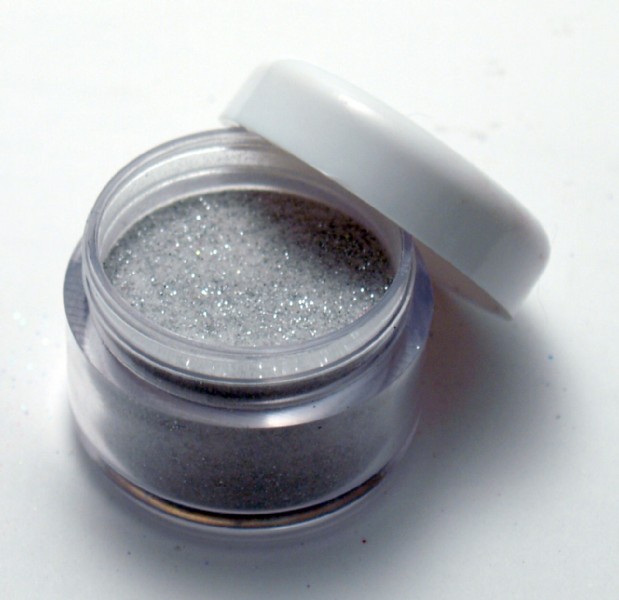 Silver Acrylic Powder 20g (.7 ounces)  Acrylic powder with superior coverage for professional acryli