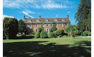 At the heart of the New Forest lies New Park Manor, an award-winning country house hotel renowned for luxury accommodation, AA Rosette winning fine dining and the magnificence of its rural setting. Visit King Charles IIs favourite rural retreat for a