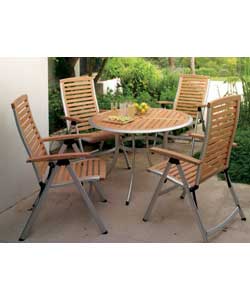 Round table diameter 110cm. 4 wooden/aluminum multi-position chairs
