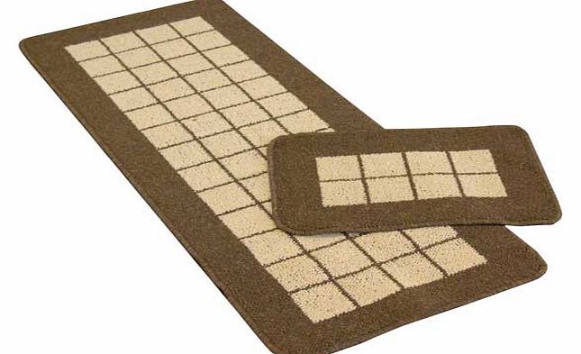Ideal for utility areas. hallways and kitchens. Free doormat. 100% polypropylene. Non-slip backing. Size of runner L180. W67cm. Weight 1.7kg. (Barcode EAN=5053095031478)