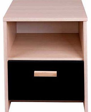 Part of the Alicia range. this stylish bedside chest brings a touch of class with its black high gloss drawer front and subtle light oak finish sides. It features a drawer and a handy shelf for all your bedside belongings. The stylish wooden handles 