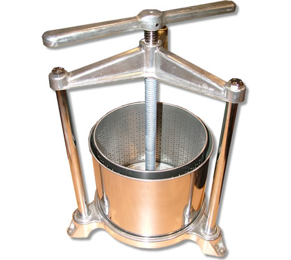 2Lnbspwinefruit press made of aluminium construction with stainless steel componants