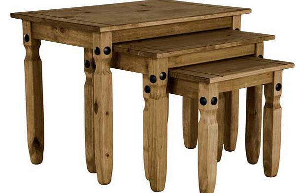 These beautifully crafted nest of tables from the Aruba collection are finished in a stylish dark wood effect. Providing great practicality as well these tables are great for saving space as they are easily stored away due to their unique design. Gre