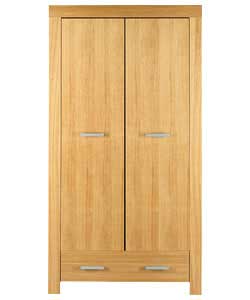 Size (H)188, (W)100, (D)58cm. Laquered oak veneer wardrobe.Solid wood handles with silver painted fi