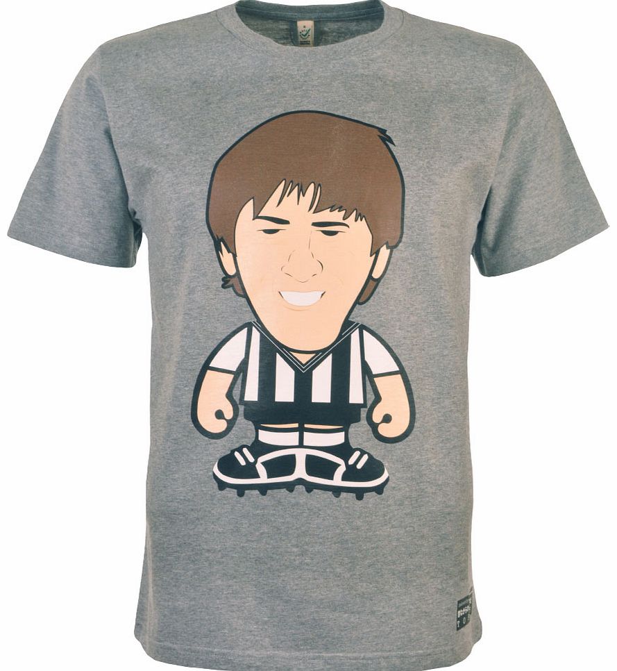 Beardsley T-Shirt Grey MarlAs part of our new 9T Minutes range, this T-shirt features the best of The Beautiful Game from the past and present with a Japanese vinyl toy twist.