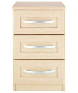 Size (H)62, (W)38, (D)40cm. Light oak finish chest. Silver finish handles. Drawers with smooth glide