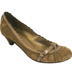Checked court shoe with floral pattern detail. The Callop shoes have a round toe and metallic patent