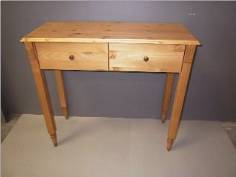 Calvina Console Table