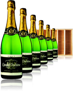 Presented in stylish wooden boxes, six bottles makes an extremely impressive gift at an excellent pr
