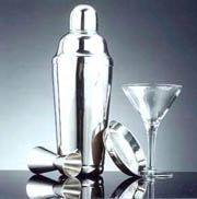 Stainless steel coctail shaker  the ideal accessory for the cocktail lover! ��
