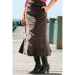 Panel skirt in fine cord with toning embroidery. Side zip. Lined. Washable. Cotton. Lining: Polyeste