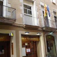The Hotel Cortes is centrally located in the heart of the Gothic area of Barcelona. The hotel is onl