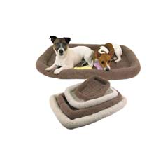This fabulous soft and cosy crate mat will ensure your best friend has pleasant dreams every night. 