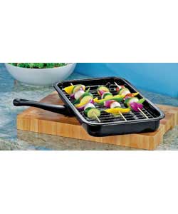 Enamel coated grill pan for use in grill, with detachable handle and chromed steel rack. Reversible 