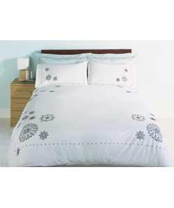 Embroidery and cutwork detail.Includes duvet cover and 2 pillowcases. 50% polyester/50% cotton