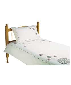 Embroidery and cutwork detail.Includes duvet cover and 1 pillowcase. 50% polyester/50% cotton