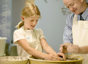 Unbranded Deluxe Wedgwood pottery experience