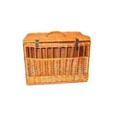Hand-crafted from natural materials, this sturdy wicker pet carrier is perfect for owners who prefer
